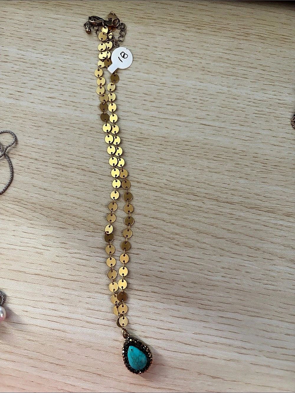 Turquoise Pendant Necklace in Gold Like New